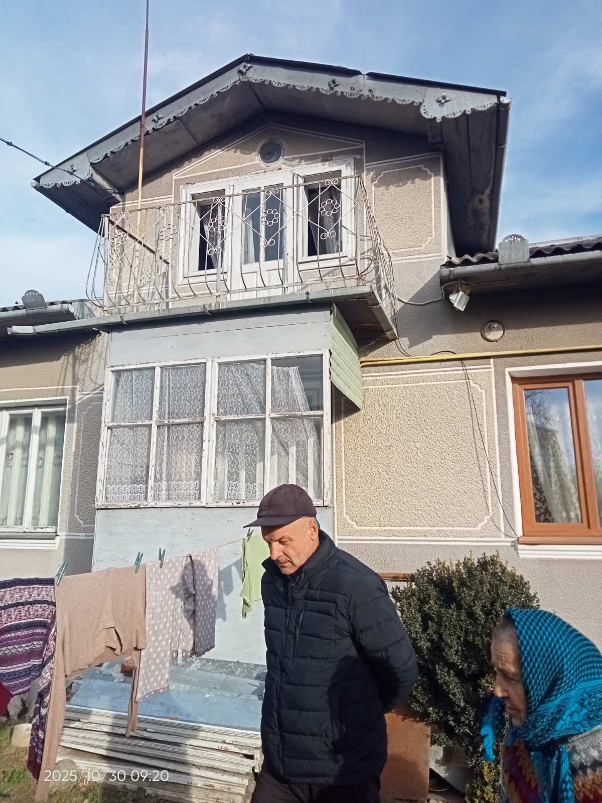 В Отинійській громаді впала ворожа ракета: пошкоджені кілька будинків (ФОТО) 3 573899464 122146008218701970 8115112691663012354 n