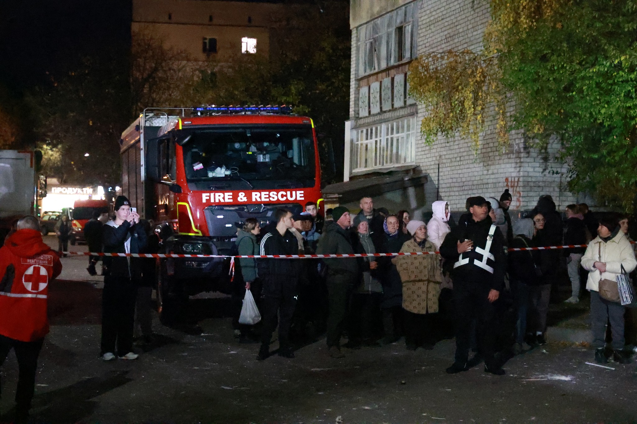 Під завалами багатоповерхівки у Хмельницькому знайшли двох загиблих 2 574858015 1226855796132961 1846318538575946212 n
