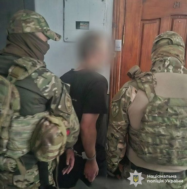Франківець підпалив автомобіль на замовлення російських спецслужб (ФОТО) 3 68de21a5c5292258542005