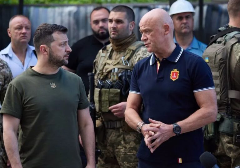 Зеленський підписав указ щодо осіб із російським громадянством: хто вони? 10 DSC 0261 scaled 12