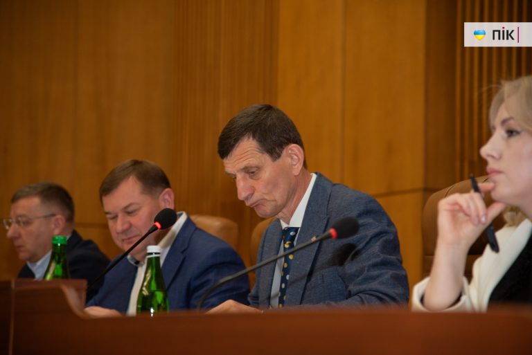Франківська обласна рада продовжила контракти керівникам освітніх і культурних закладів 8 DSC 3972