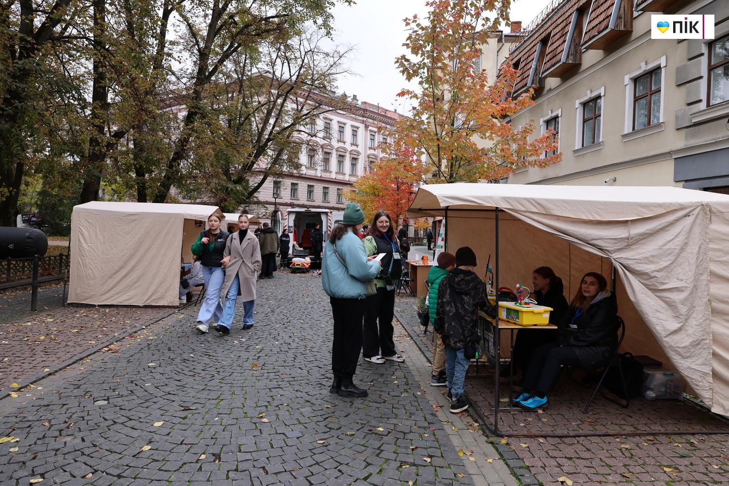 У Франківську відбувся благодійний фестиваль на підтримку 1 ОШП ім. Коцюбайла (ФОТО) 19 G71A0902 resize