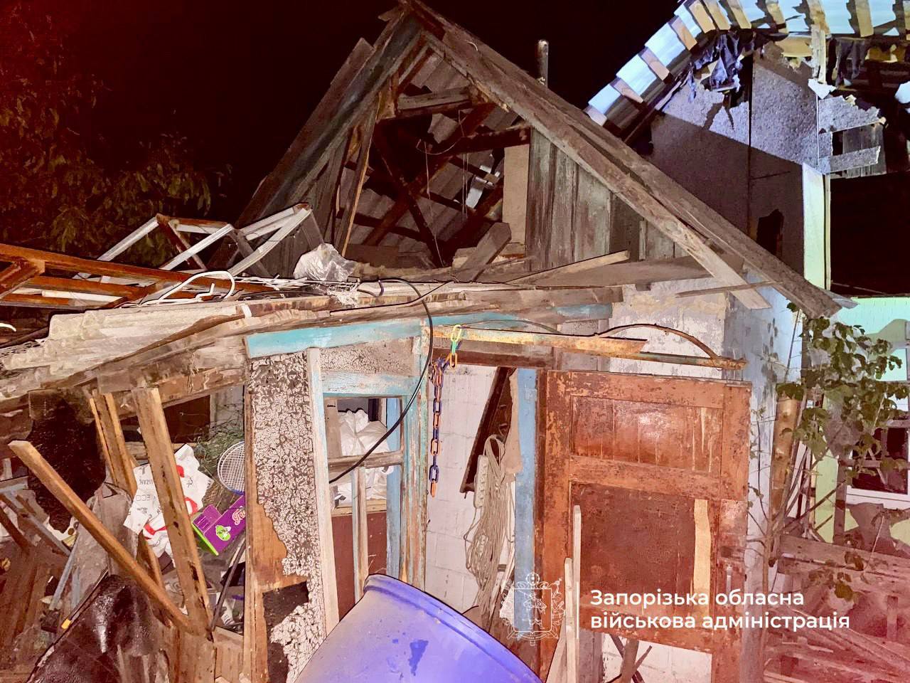 Масована ворожа атака по Запоріжжю: загинув 7-річний хлопчик (ФОТО) 4 photo 2025 10 10 04 52 36