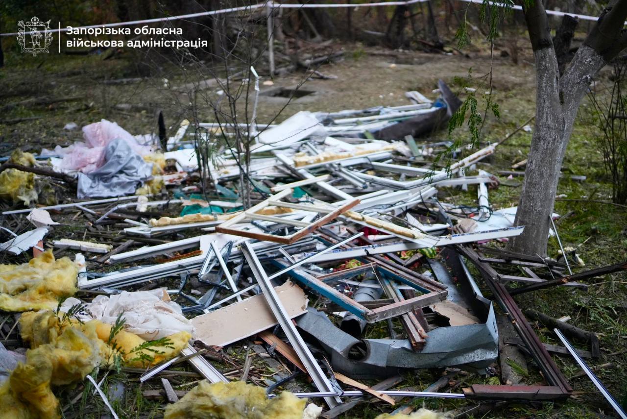 Масована ворожа атака по Запоріжжю: загинув 7-річний хлопчик (ФОТО) 2 photo 2025 10 10 09 16 40