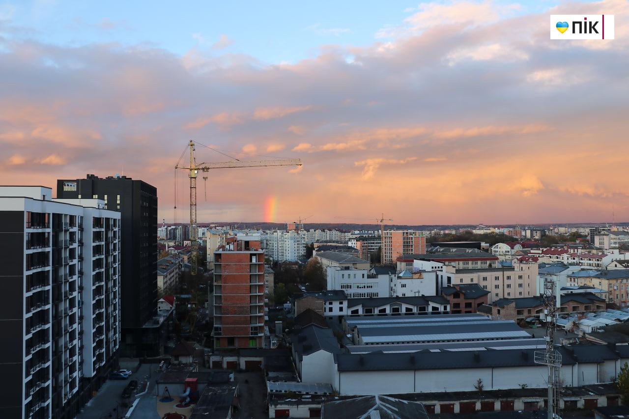 Неймовірна веселка у Франківську (ФОТО) 3 photo 2025 10 28 16 59 12 2