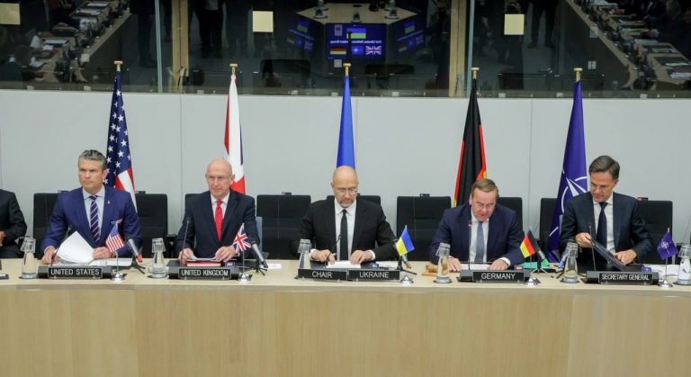 Шмигаль повідомив про нові домовленості “Рамштайну”: більше зброї, дронів і підтримки 7 photo 5440867663405513476 y