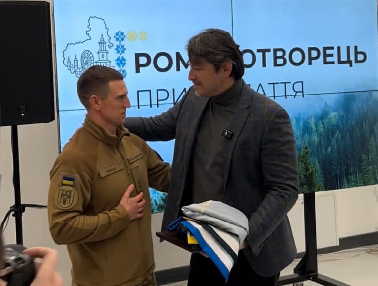 Сергію Притулі вручили подяку від спілки ветеранів штурмових дій у Івано-Франківську (ФОТО) 8 285f43ab fb0a 4651 9189 e6b863e4b5591111