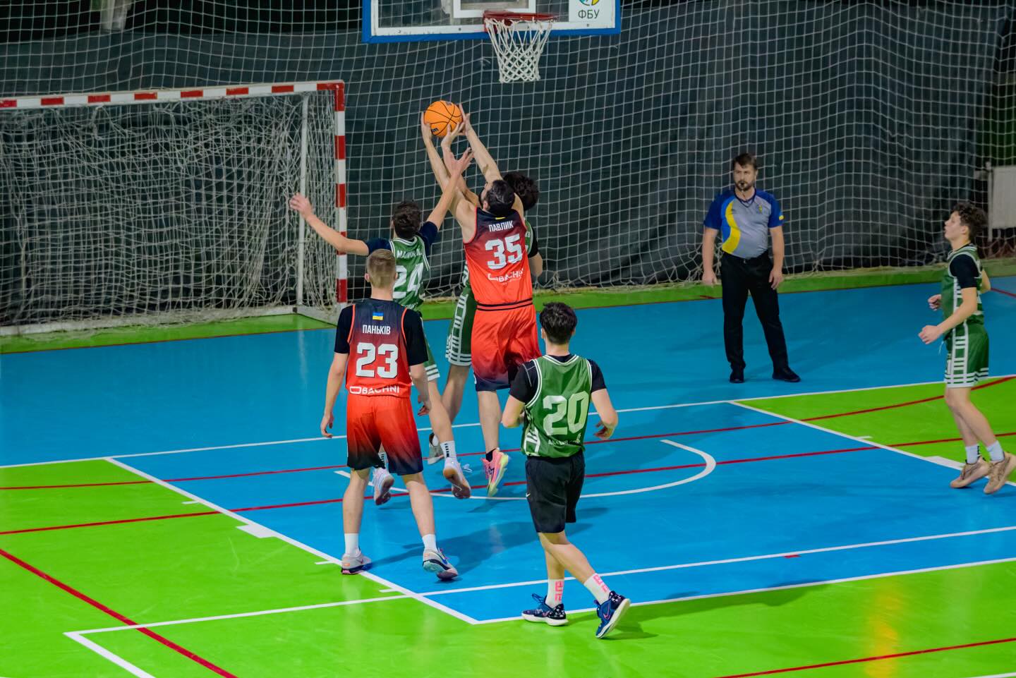 Чемпіонат WBL в Івано-Франківську: перемоги "Еспади" та "Академії Говерли" 7 3