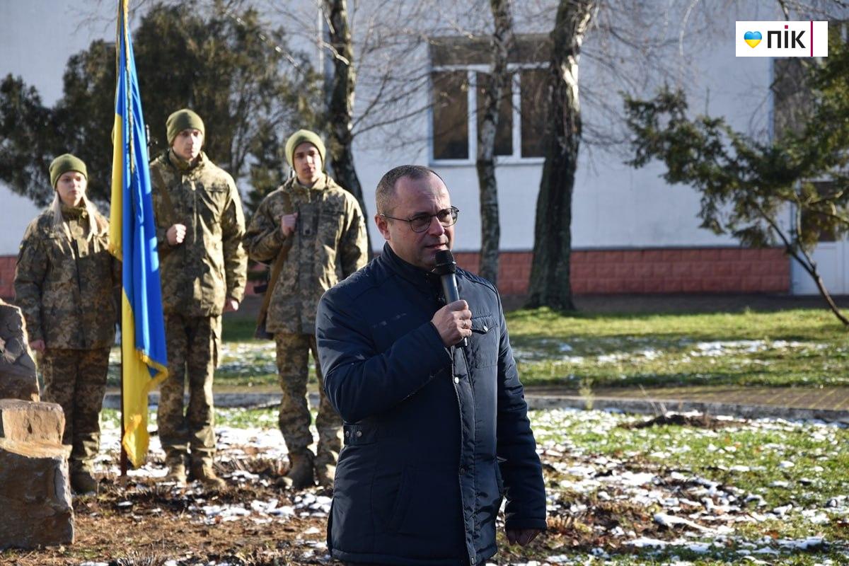 В ІФНТУНГ заклали основу меморіалу полеглим захисникам (ФОТО) 7 5269715712039653603