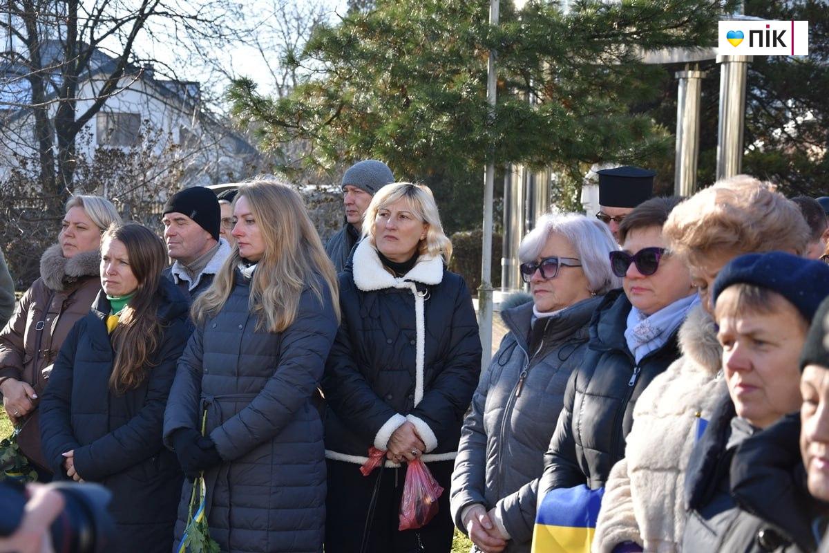 В ІФНТУНГ заклали основу меморіалу полеглим захисникам (ФОТО) 8 5269715712039653604