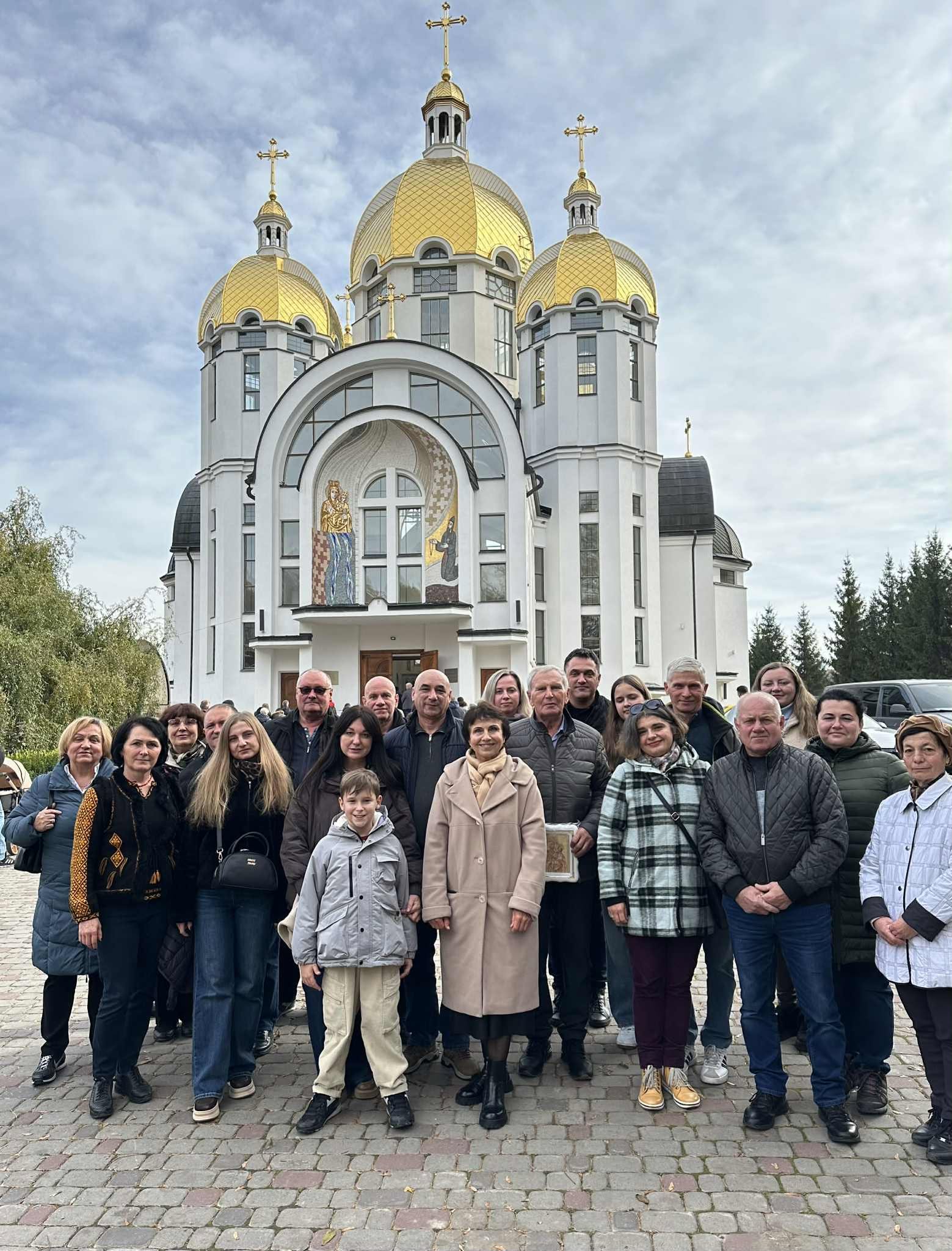 Зарваниця: чим живе Марійський духовний центр та чому тут постав Український Єрусалим 5 569283991 852196514144771 2103883121274566612 n 1