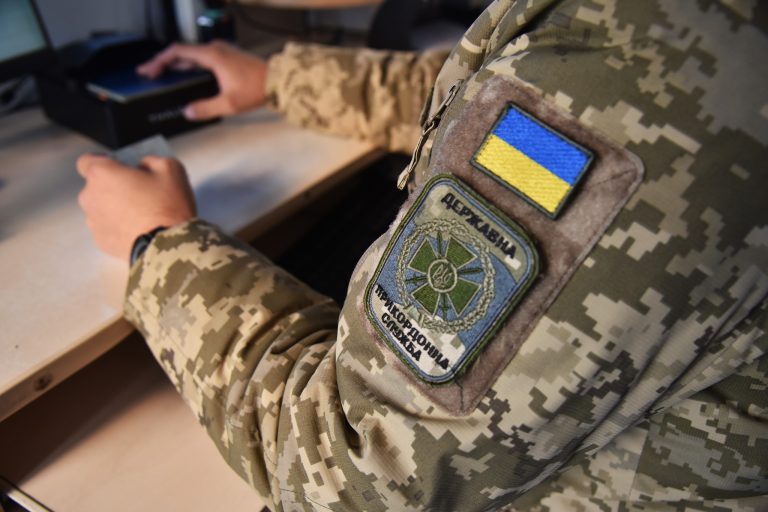 У жовтні на Львівщині зафіксували сотні порушень на кордоні 10 У жовтні на Львівщині зафіксували сотні порушень на кордоні