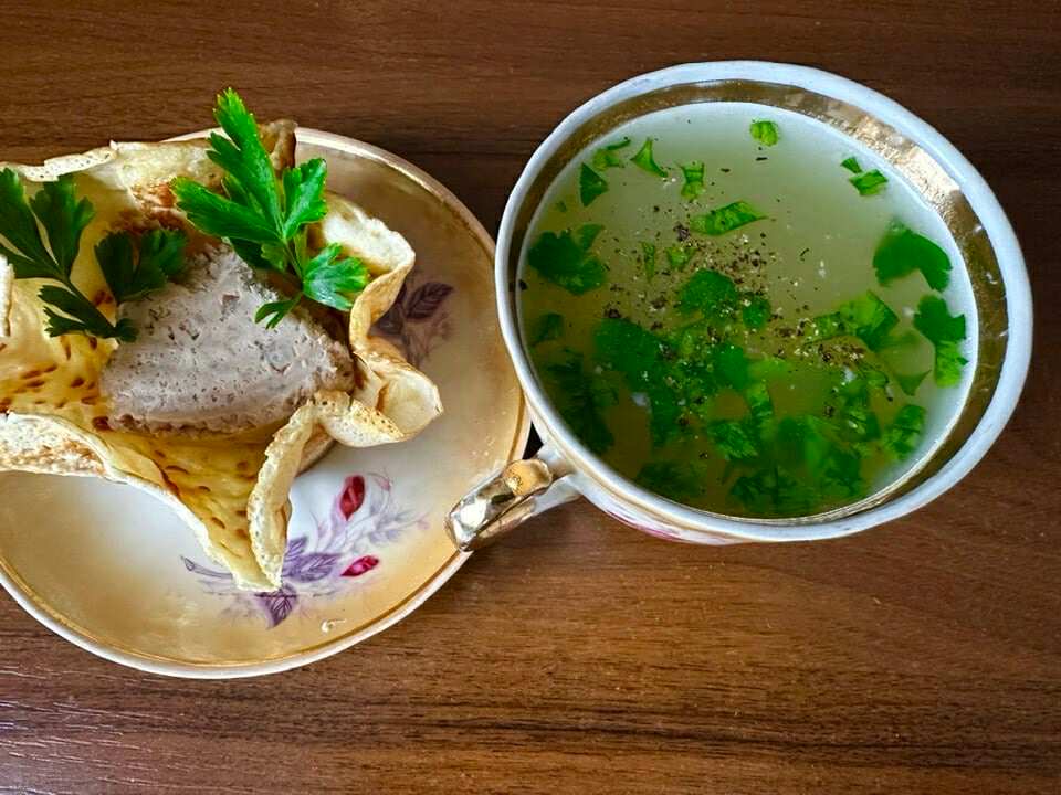 Перевірені рецепти на вихідні: секрети корисного і смачного бульйону (ФОТО) 2 575536896 1982832172503903 7434964759522151758 n