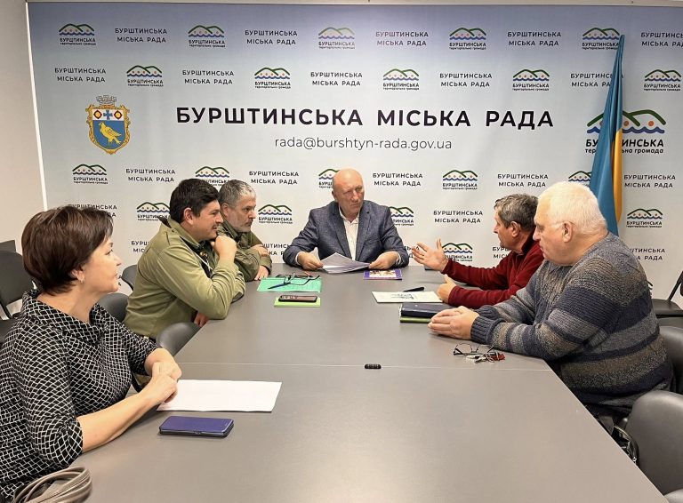 У Бурштині планують створити вишкільний центр морського пластування (ФОТО) 7 У Бурштині планують створити вишкільний центр морського пластування (ФОТО)