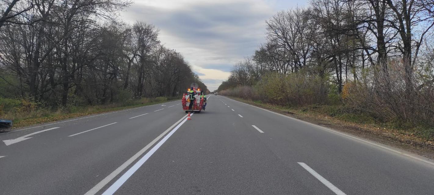 На Франківщині на трьох автошляхах ремонтують дорогу (ФОТО) 6 580765150 858068839891322 1561134286068123762 n