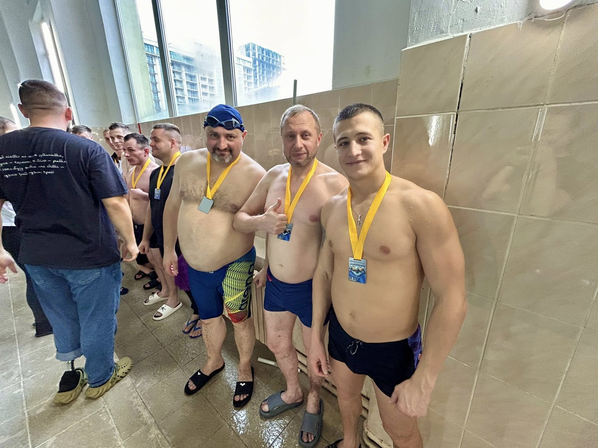 У Франківську провели чемпіонат міста з плавання для ветеранів (ФОТО) 2 581946541 3692538854214092 4355849694770965376 n