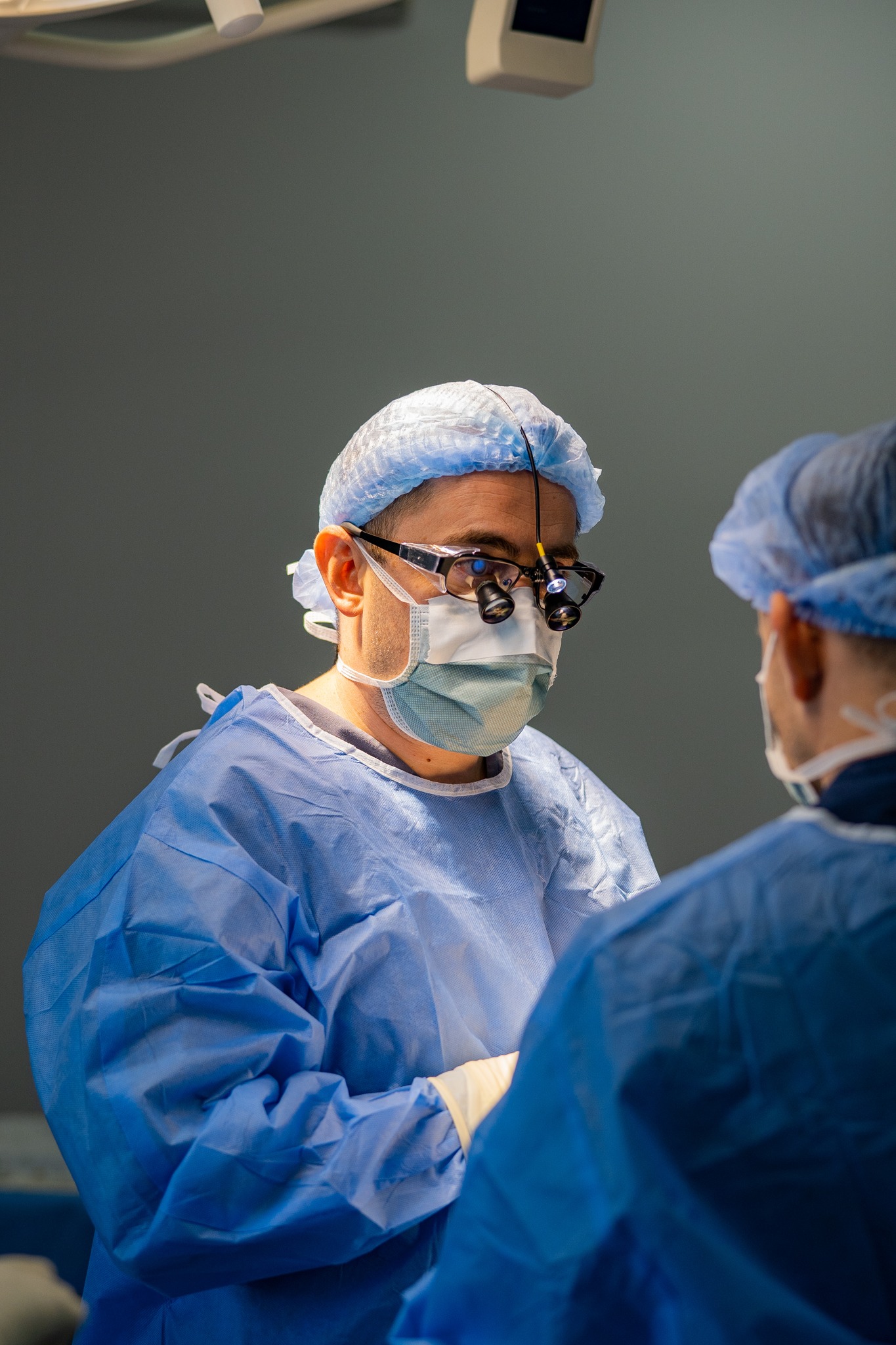 Медики видалили складну пухлину мозку 12-річній дівчинці з Косівщини 589297285 1412356600899458 6460011388130791889 n