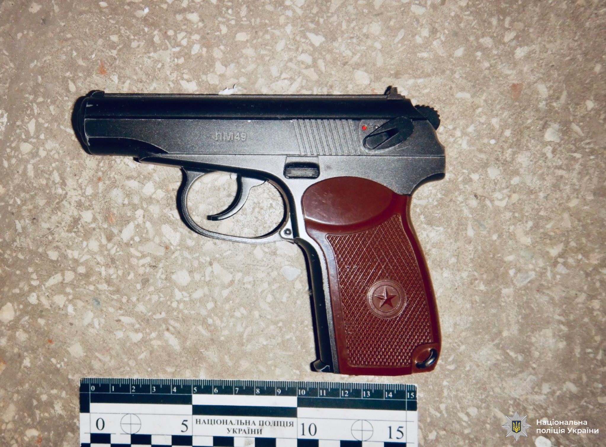 На Франківщині чоловік вчинив стрілянину в лікарні (ФОТО) 2 590286836 852619277412303 7877096398689347532 n