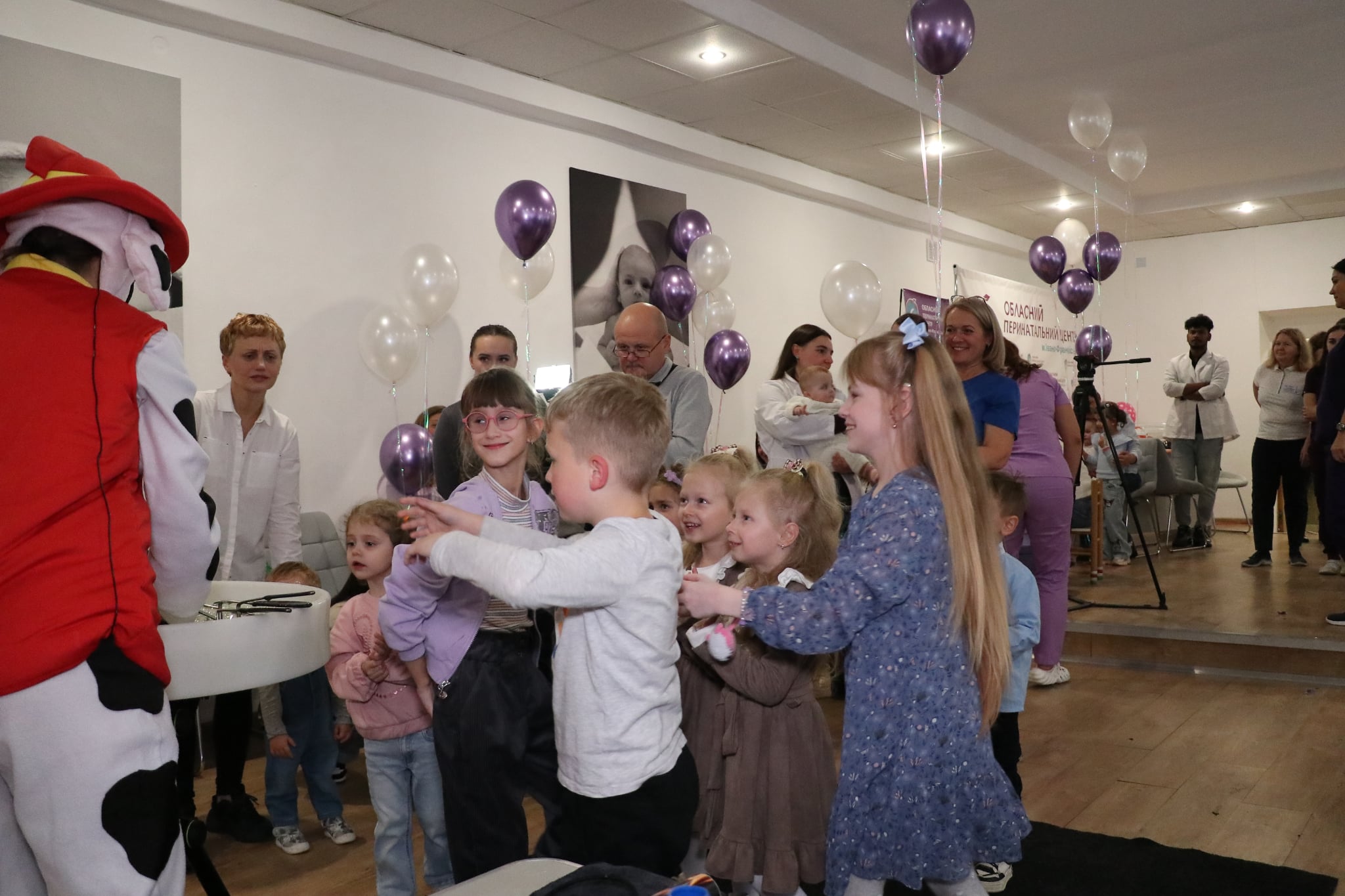 День "поспішайок" відзначили у Франківському обласному перинатальному центрі (ФОТОРЕПОРТАЖ) 39 8aa51055 0fd5 461a a93b 5e663358f7c6