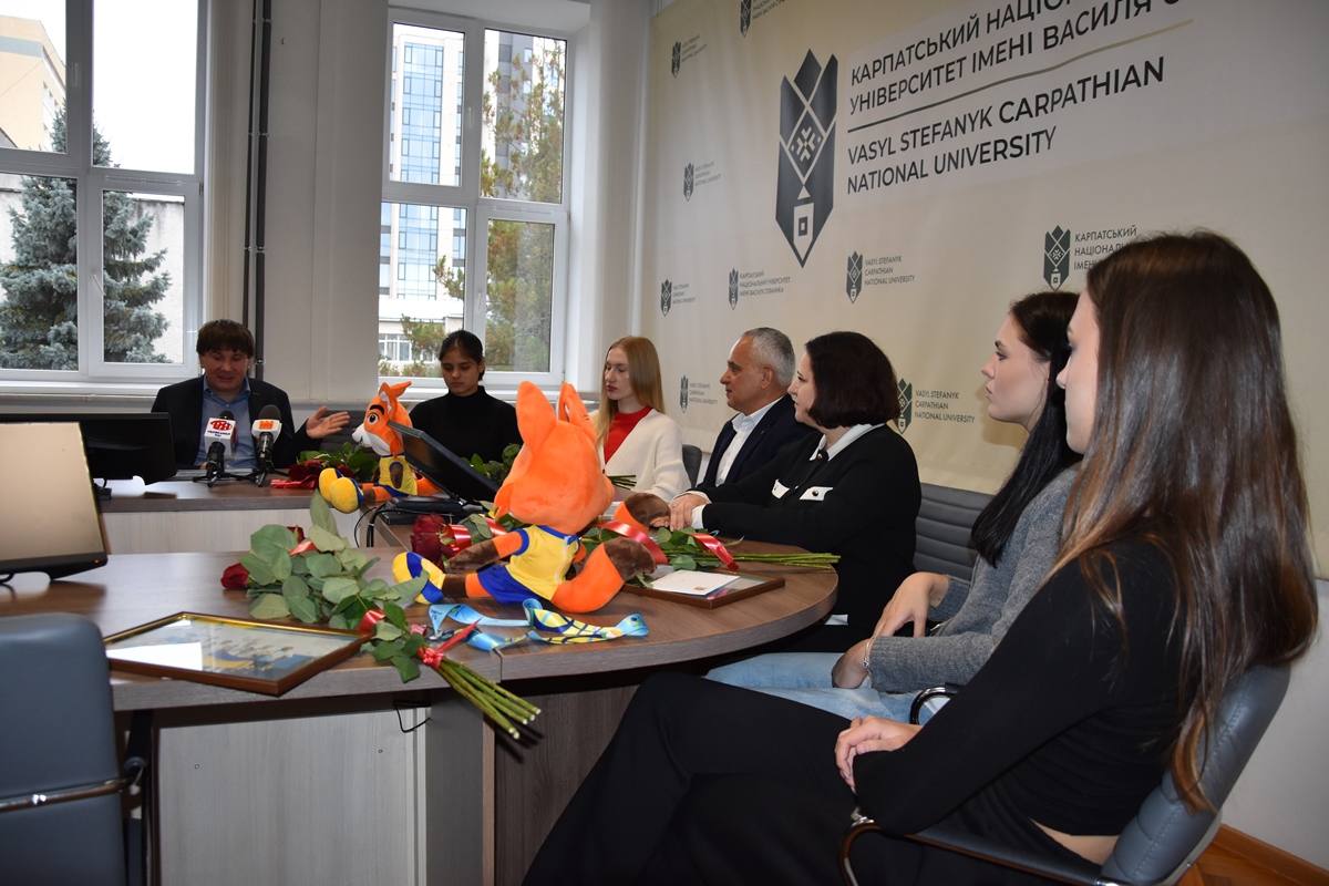 "Це була боротьба за Україну": баскетболістки КНУ розповіли про шлях до світового срібла (ФОТО) 3 DSC 0404