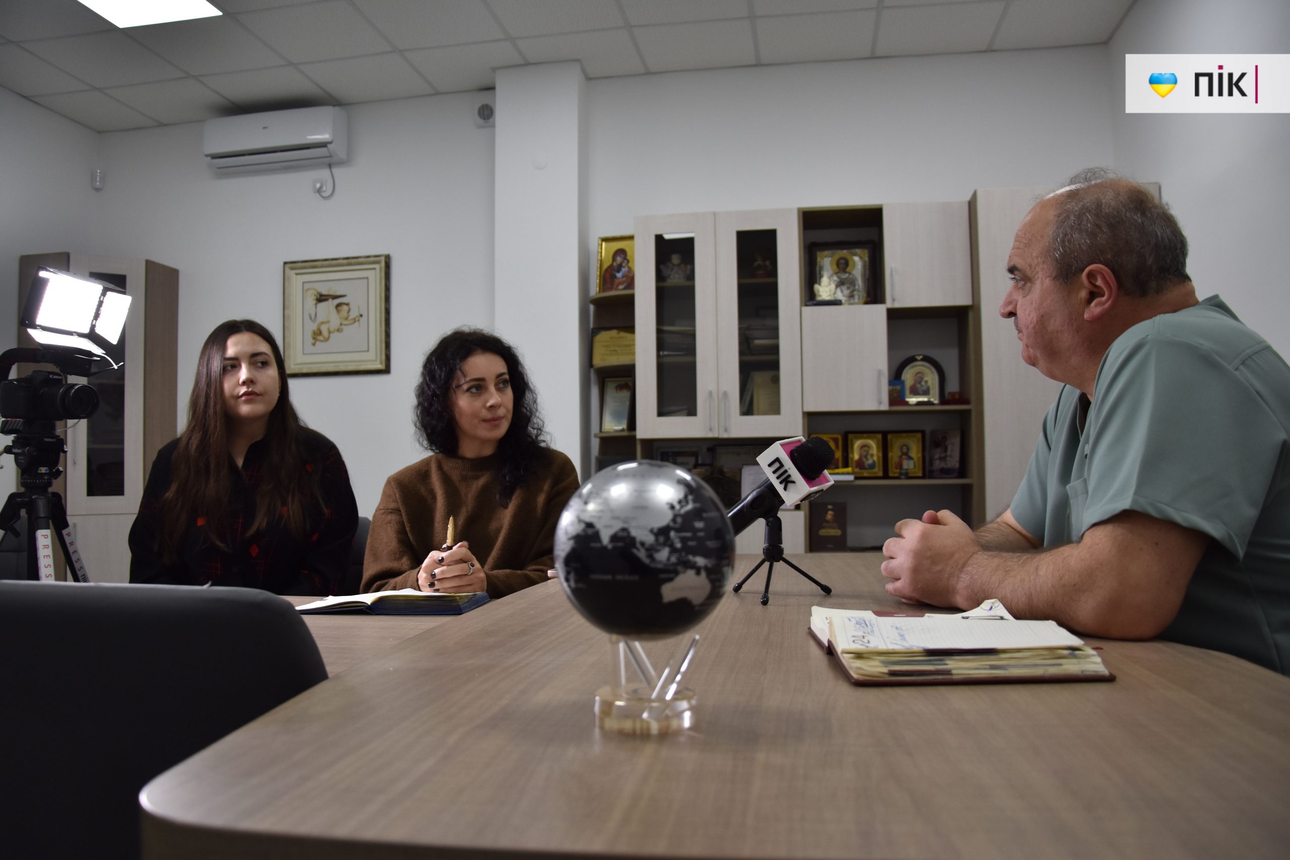 «Крихітні бійці»: як команда ОПЦ виходжує дітей від 500 грамів, - розповідає Юрій Павлушинський гендиректор обласного перинатального центру у Франківську 2 DSC 0772 scaled