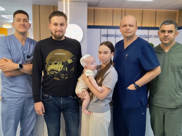 У Львові врятували 6-місячного сина воїна з критичною травмою голови 11 FB IMG 1762456767131