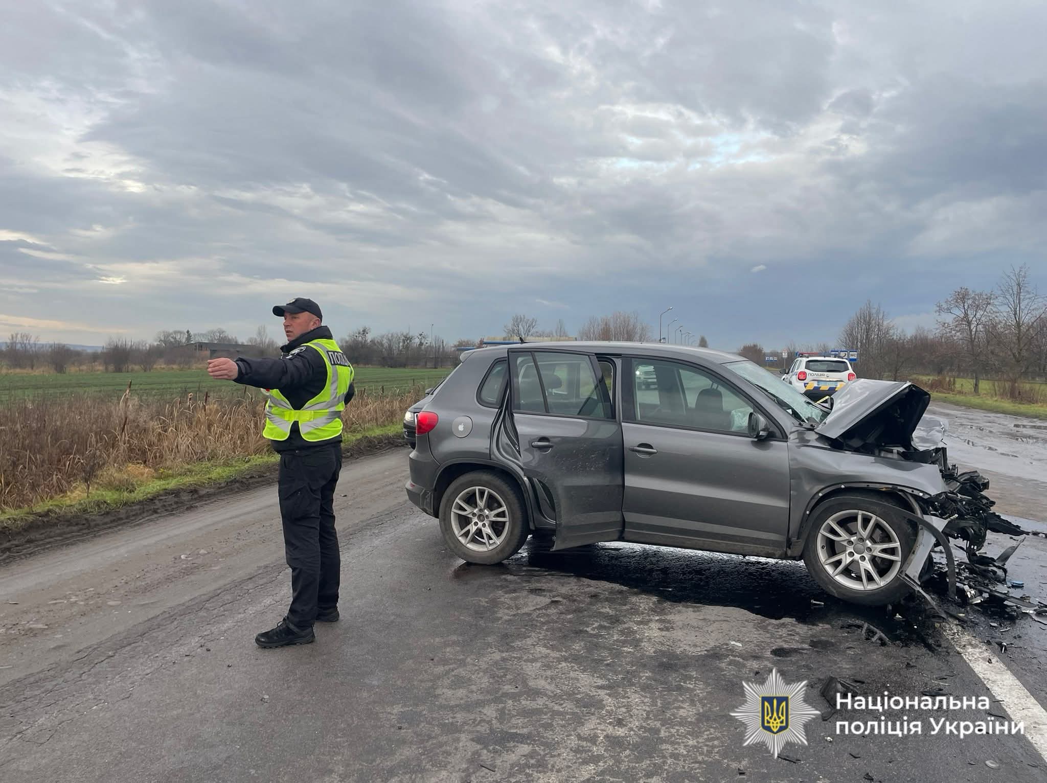 Одна людина загинула, вісім травмовані: подробиці смертельної ДТП на Прикарпатті 3 FB IMG 1763366079717