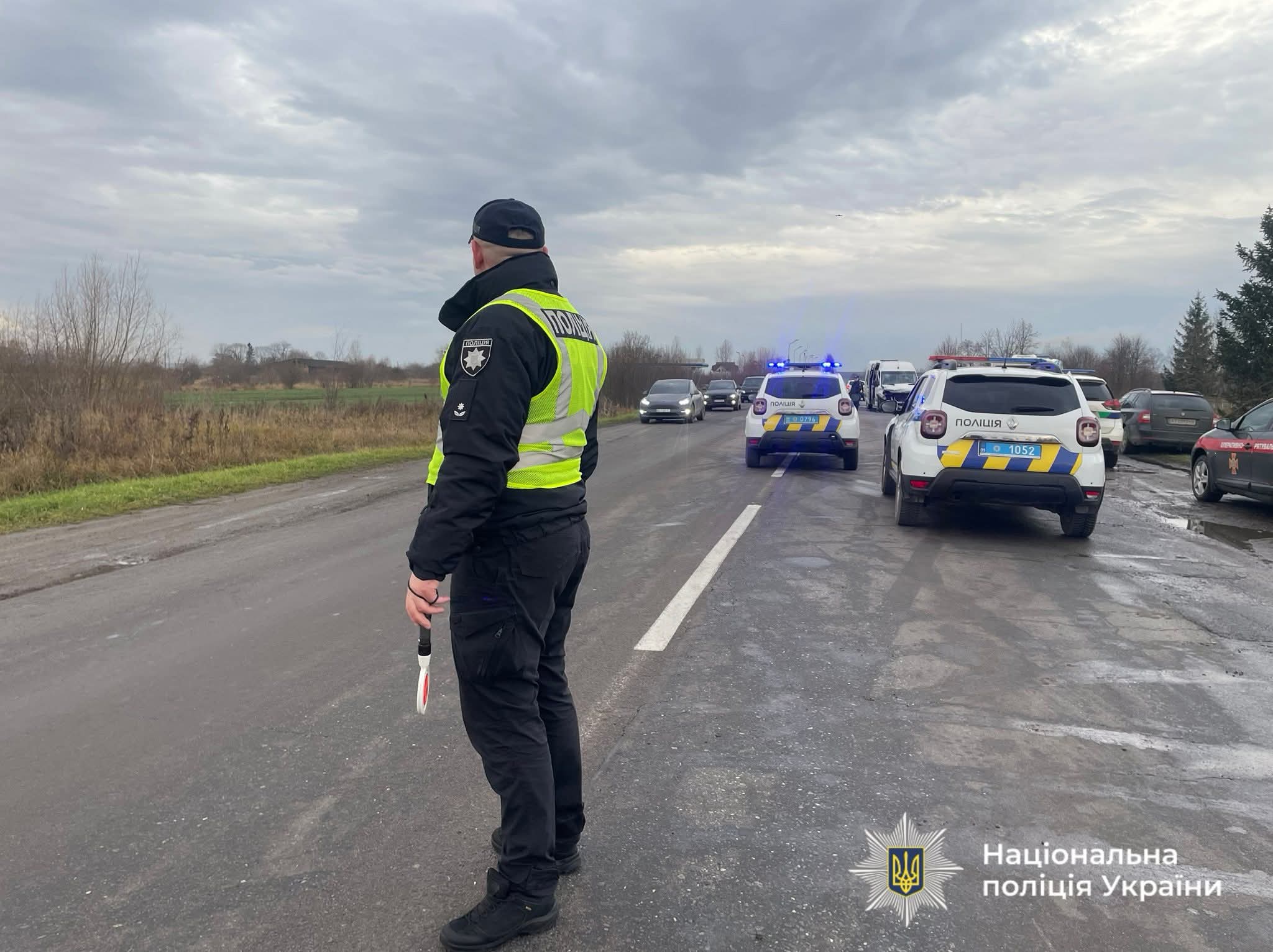 Одна людина загинула, вісім травмовані: подробиці смертельної ДТП на Прикарпатті 4 FB IMG 1763366084492