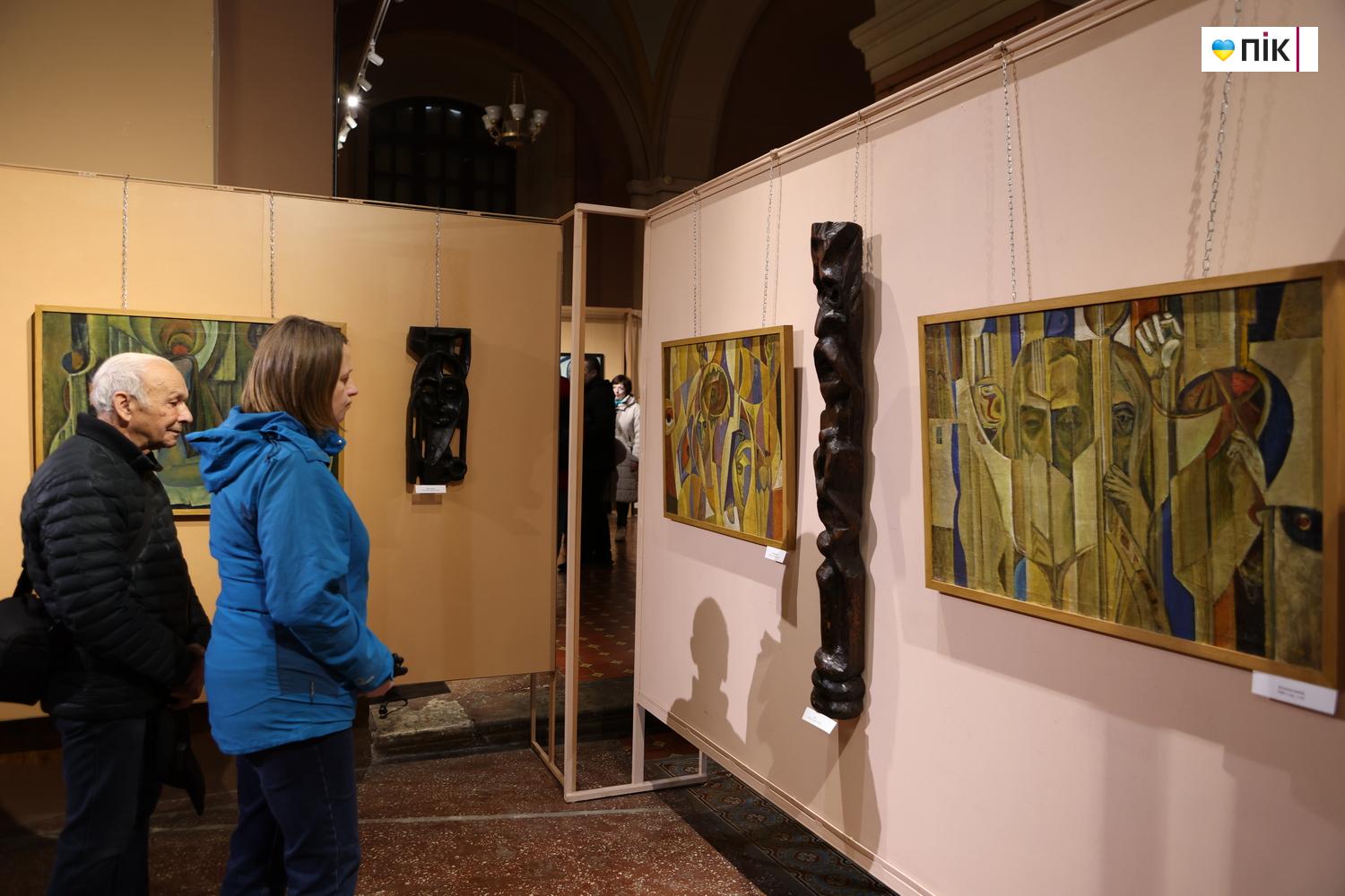 У Франківську презентували виставку до сторіччя Опанаса Заливахи (ФОТО) 24 G71A1490 resize