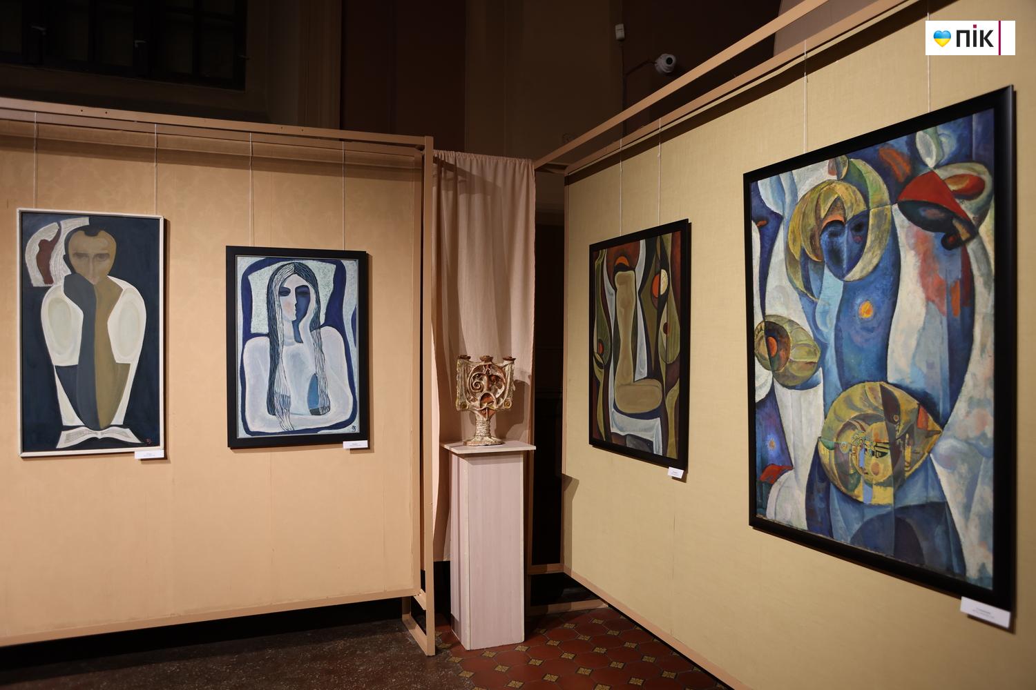 У Франківську презентували виставку до сторіччя Опанаса Заливахи (ФОТО) 27 G71A1545 resize