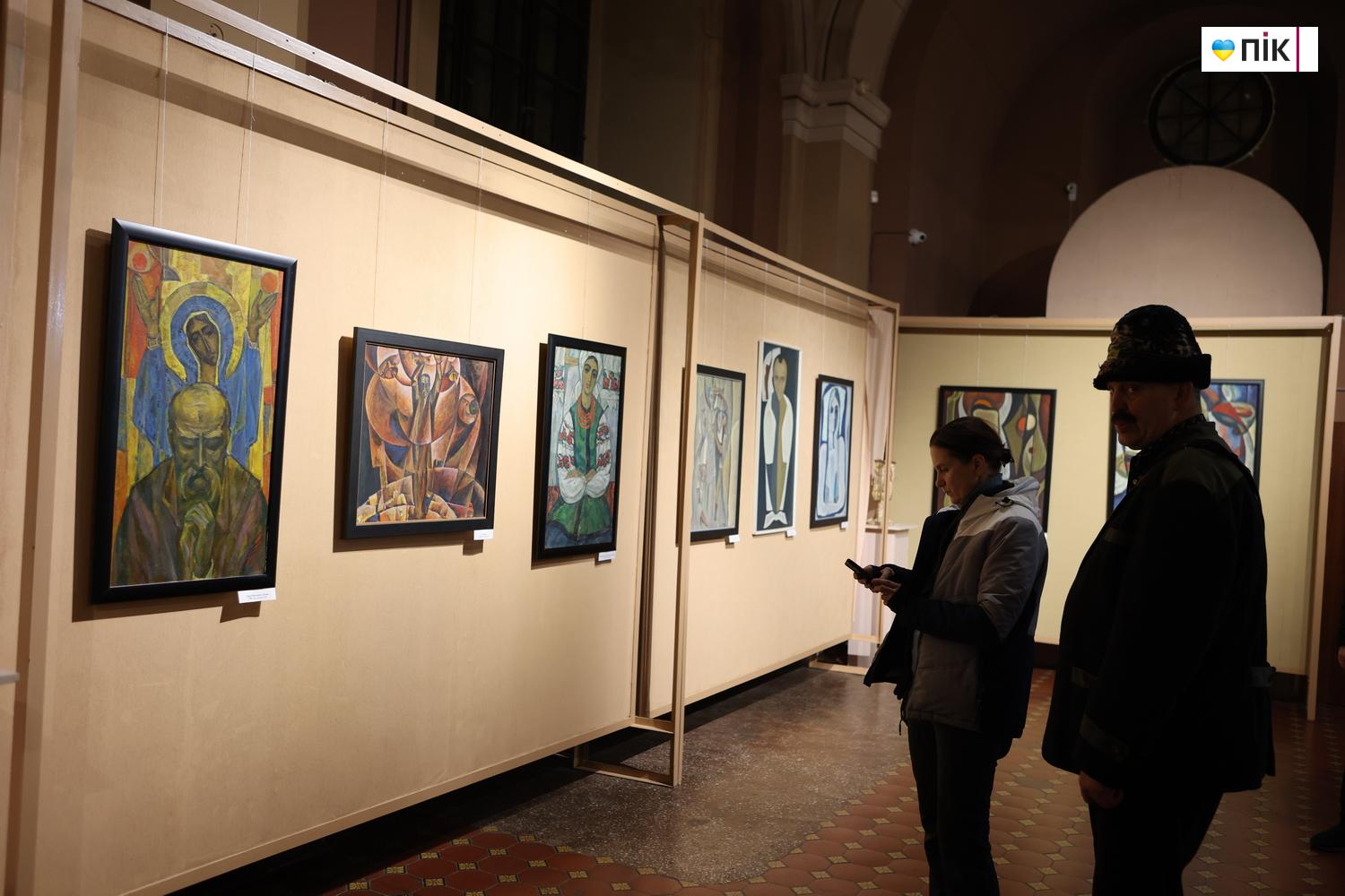 У Франківську презентували виставку до сторіччя Опанаса Заливахи (ФОТО) 2 G71A1552 resize