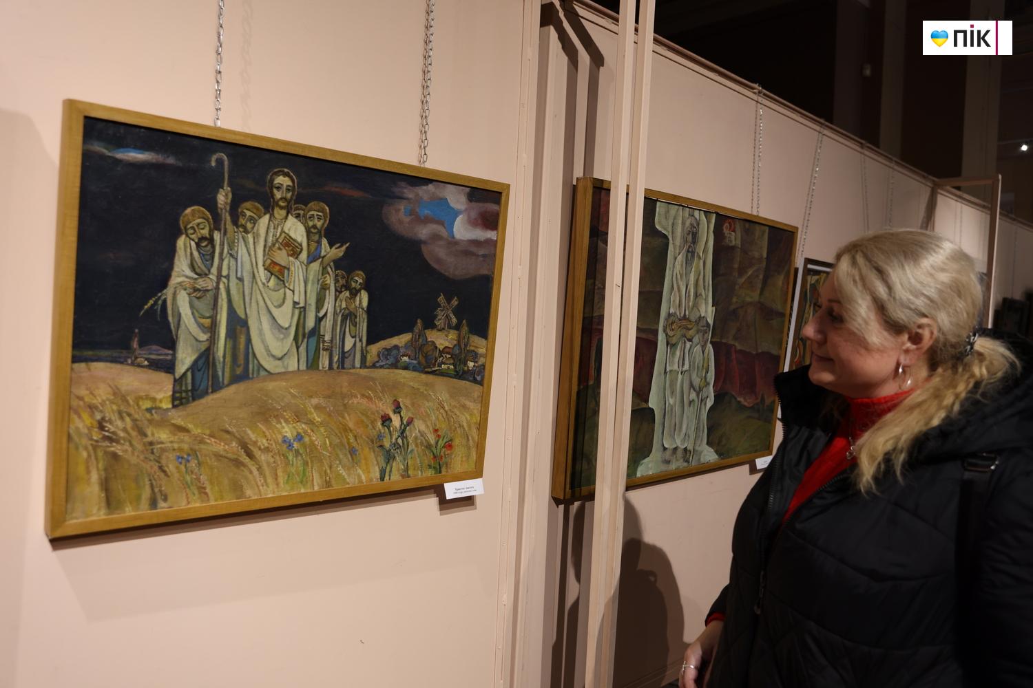 У Франківську презентували виставку до сторіччя Опанаса Заливахи (ФОТО) 15 G71A1845 resize