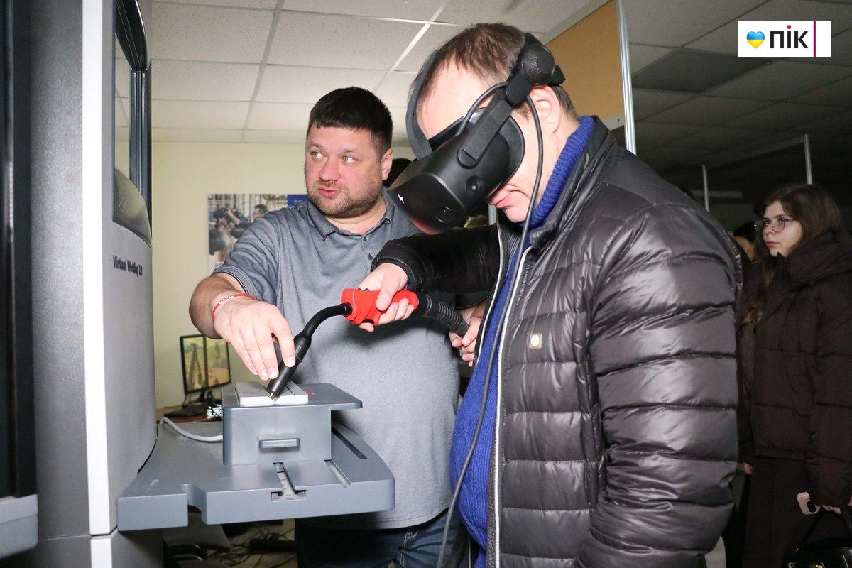 У Львові провели Кар’єрний день для ветеранів: представили можливості для працевлаштування та розвитку ветеранського бізнесу 30 IMG 0927