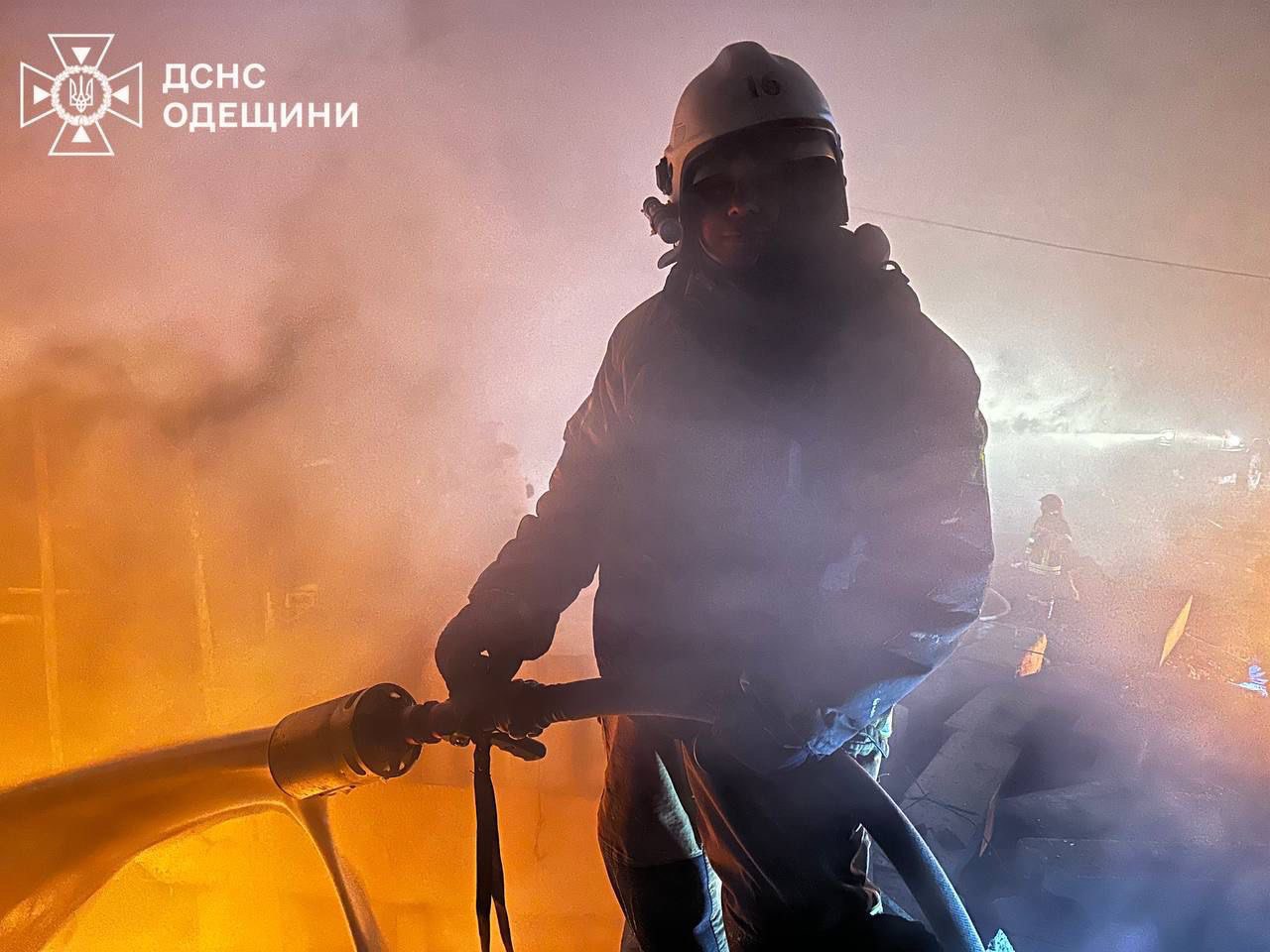 Ворог вдарив по енергооб'єктах на Одещині 2 IMG 20251116 091453 835