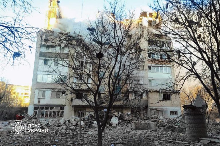 Щонайменше 10 людей загинули, 32 поранені у Тернополі через ворожу атаку (ФОТО) 11 IMG 20251119 095919 556