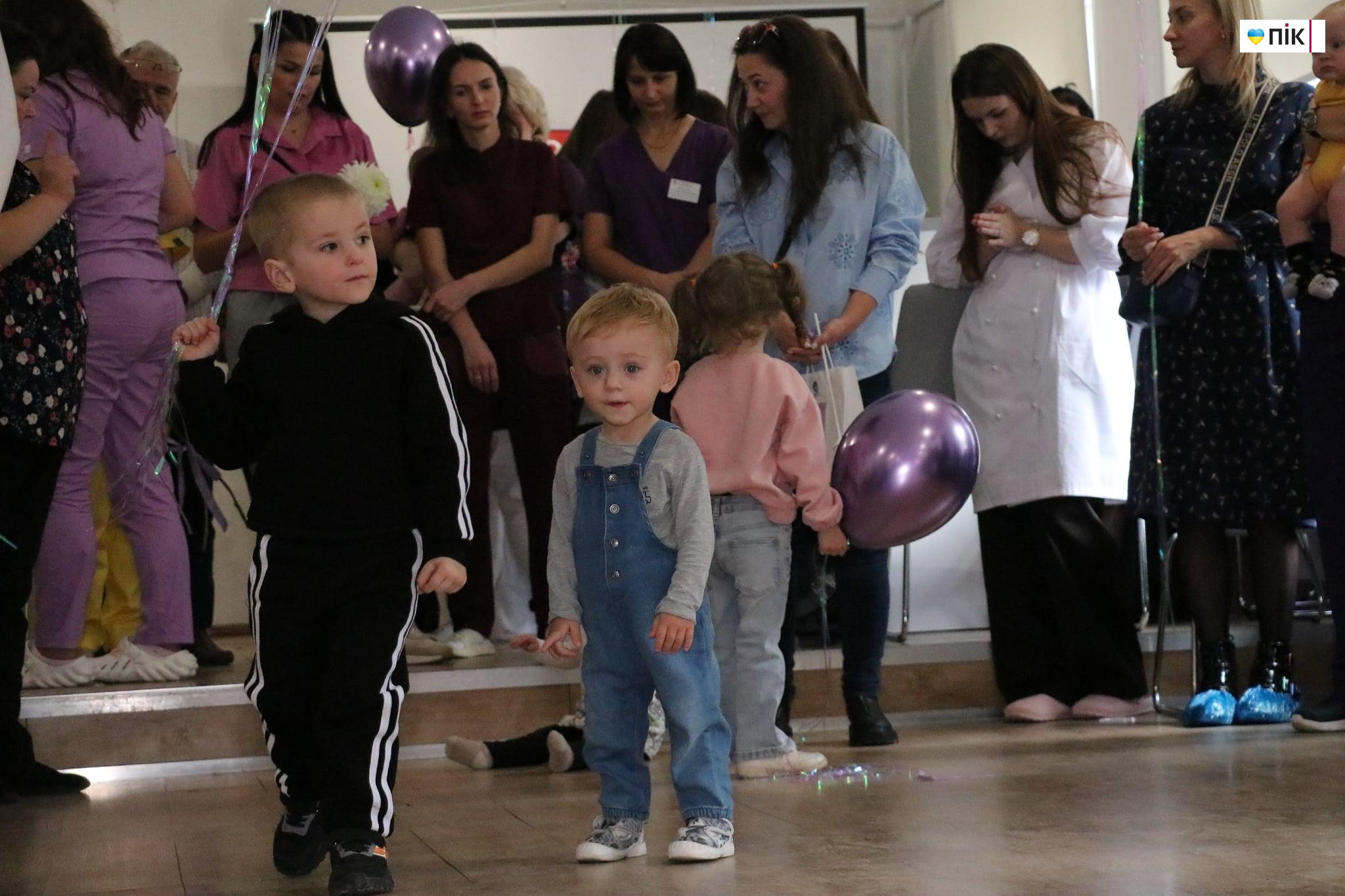 День "поспішайок" відзначили у Франківському обласному перинатальному центрі (ФОТОРЕПОРТАЖ) 8 ecec50c2 dd1f 4c02 bdae 584aa1d0ea69