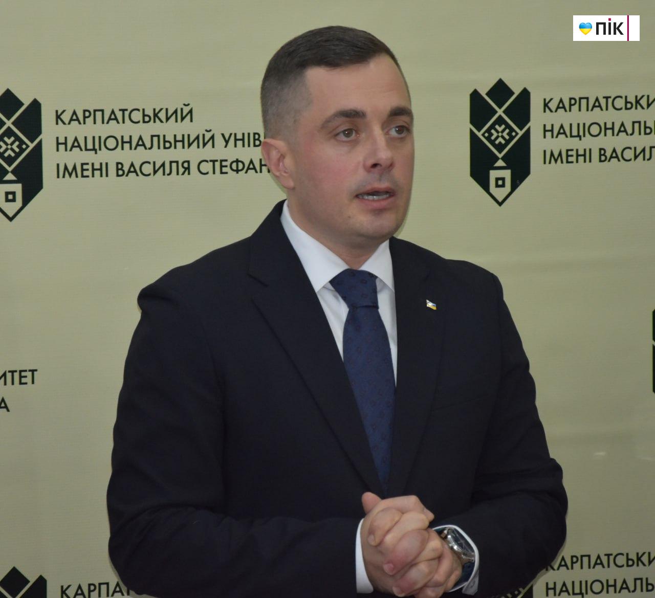 Карпатський університет оголосив про масштабний розвиток дуальної освіти (ФОТО) 3 f333d3d5 e837 4033 8286 14b064643bbc