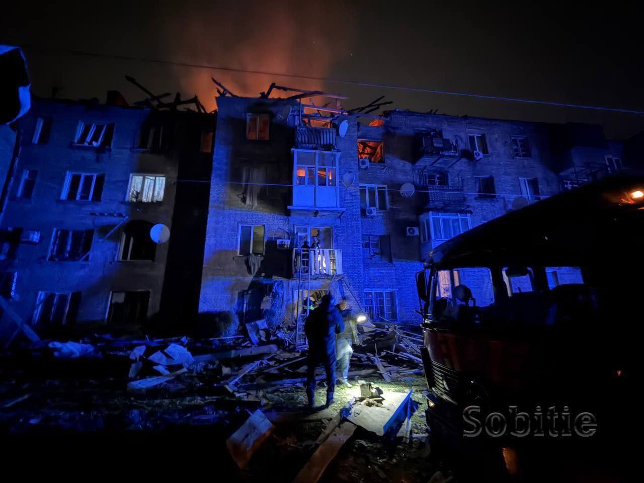 РФ атакувала Дніпропетровщину вночі: є поранені та руйнування (ФОТО) 2 photo 2025 11 06 07 28 19