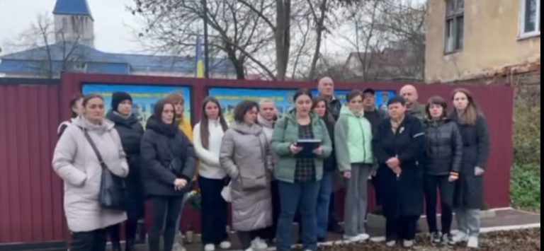 Рідні бійців 102 Бригади ТрО просять вивести їх з оточення ворога 6 Рідні бійців 102 Бригади ТрО просять вивести їх з оточення ворога
