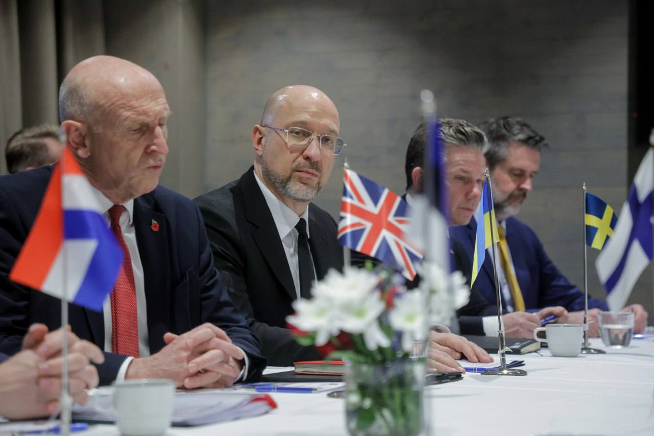 photo 5213015920324840887 y