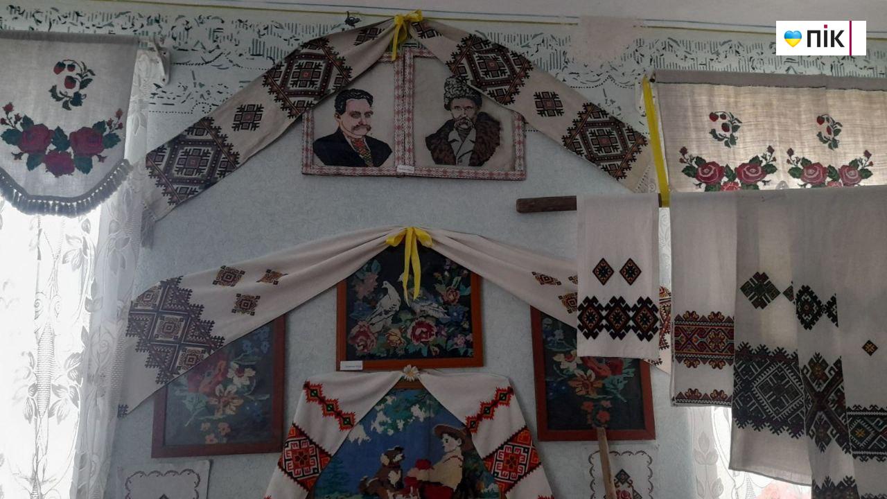 Зберегти своє українське: у селі Козарі відкрили «Хату-музей» (ФОТО) 5 photo 5228755210233122366 y 1