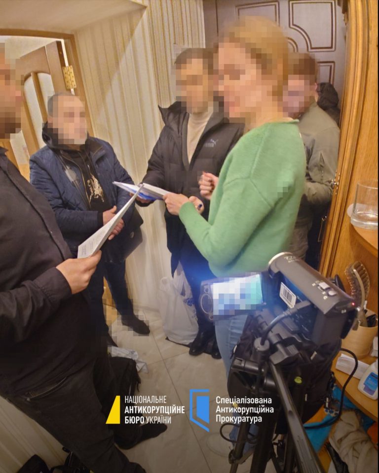 Спроба «продажу» санкцій РНБО: викрили злочинну групу на чолі з нардепкою 6 0