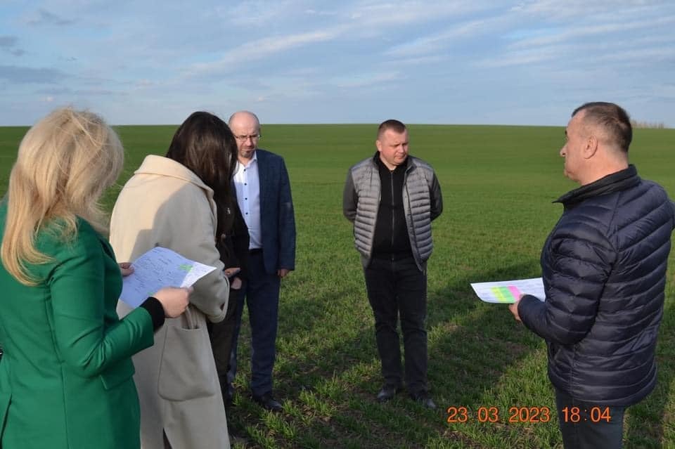 “Вільхівці – 2025”: викладена на папері та писана мозолями історія агропідприємства і села (ФОТО) 4 0f852d64 397c 4096 903d 5e0921eea873