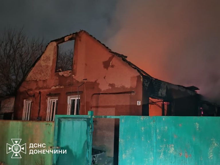 Через російські атаки БпЛА по місту Слов’янськ загинула людина (ФОТО) 5 Через російські атаки БпЛА по місту Слов’янськ загинула людина (ФОТО)