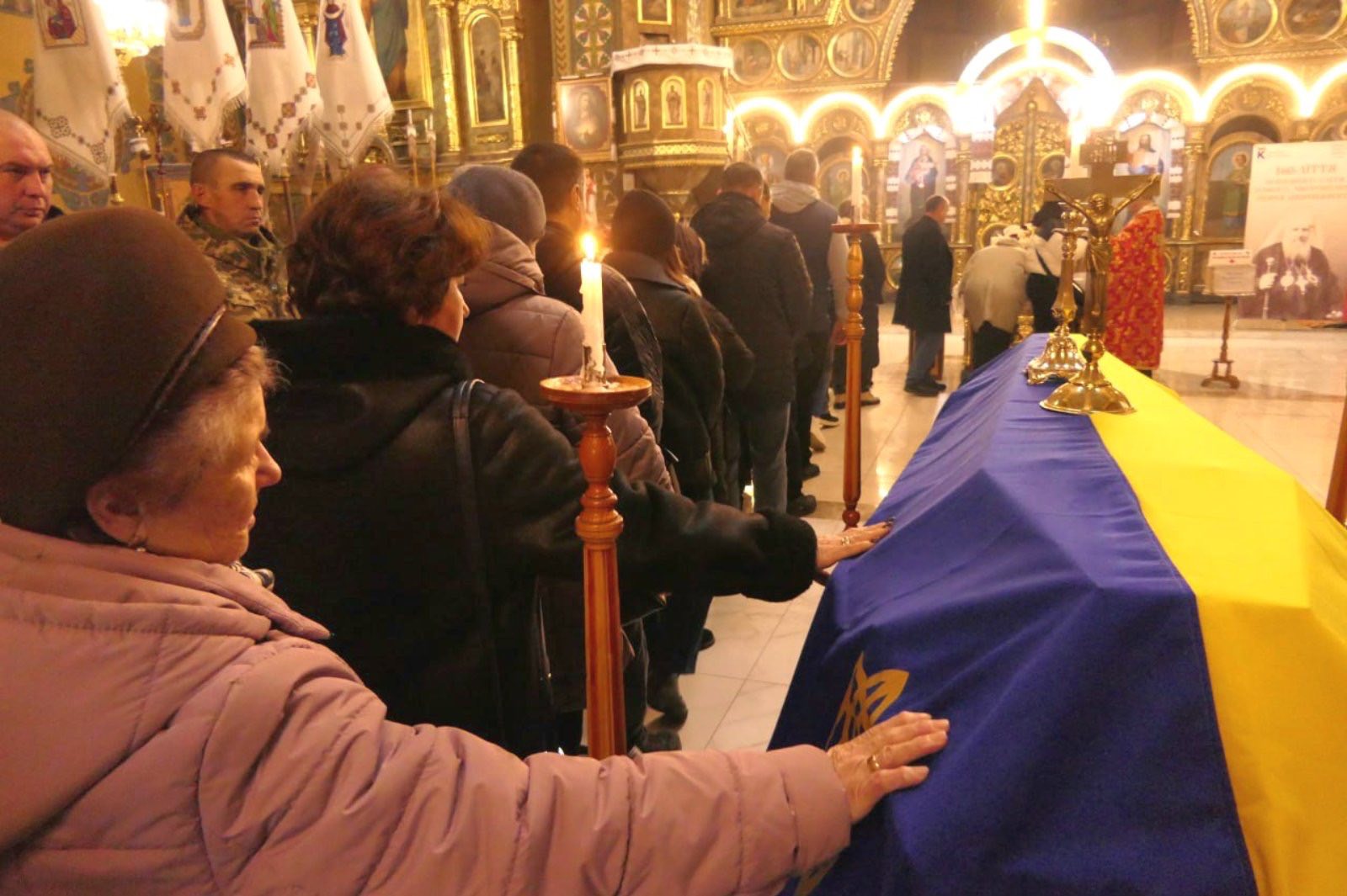 У Калуській громаді провели в останню путь бійця Миколу Католу (ФОТО) 5 593699620 888357790382389 1606851161275704349 n