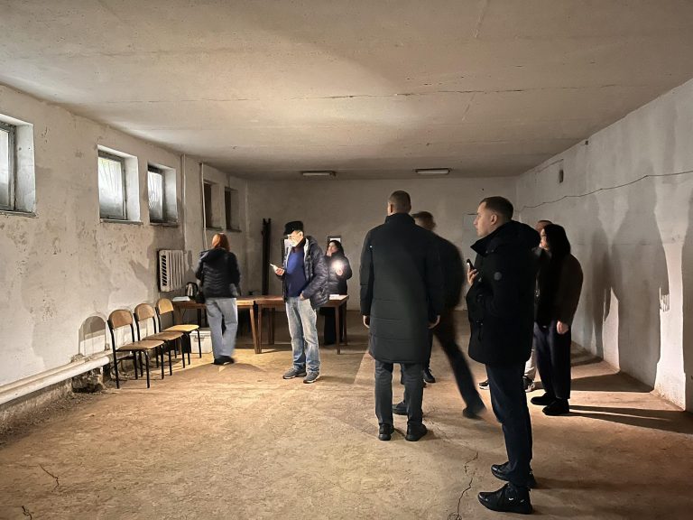 У Бурштині розпочали перевіряти укриття: перші результати (ФОТО)