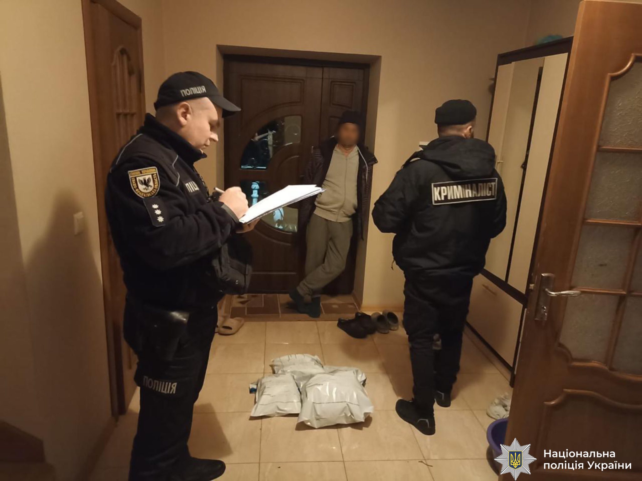 На Коломийщині затримали чоловіка, який підпалив авто знайомому (ФОТО) 3 596067328 862568573084040 7942304696469521221 n