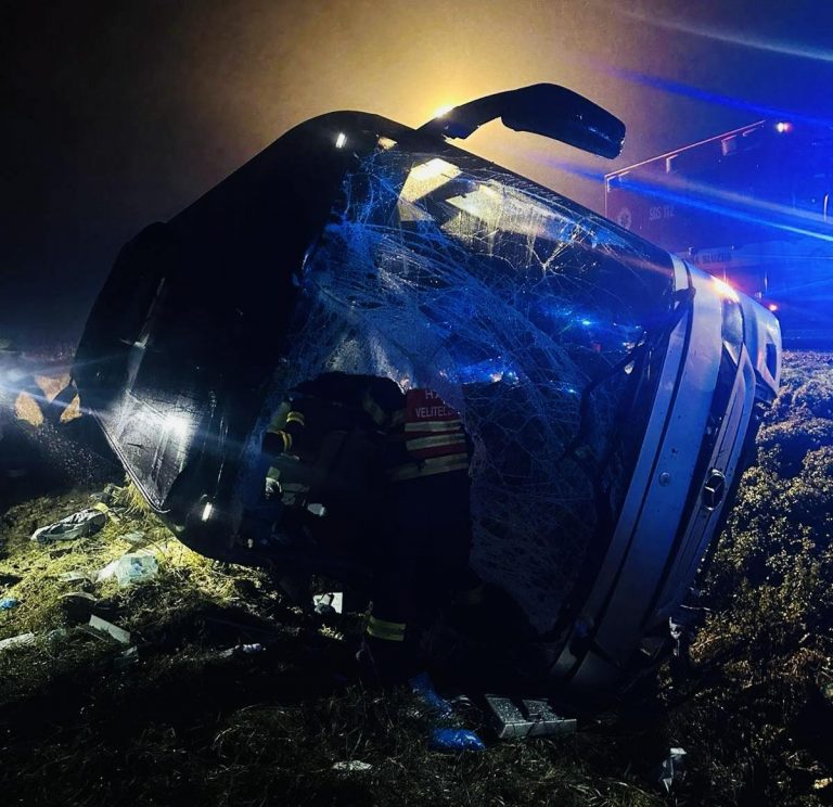 У Братиславі перекинувся рейсовий автобус з українцями: є постраждалі (ФОТО) 7 598113648 1288528943312671 4756708490134200316 n