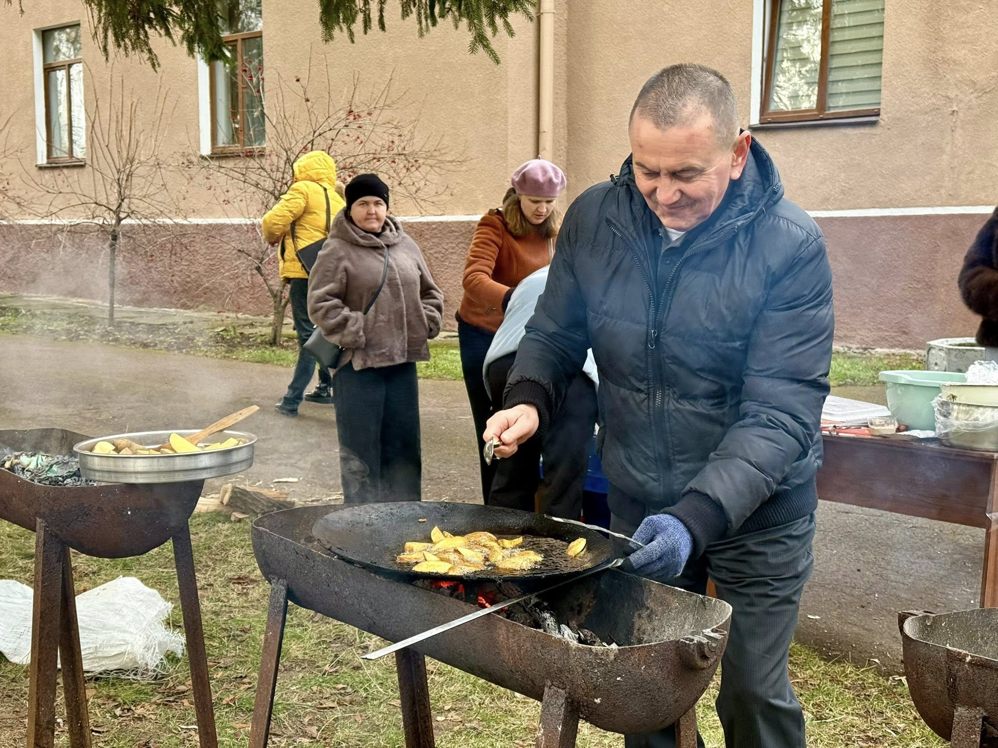 У Калуші провели різдвяний захід «Від Андрея до Різдва» (ФОТО) 9 599949217 901670052384496 6081974204953472129 n