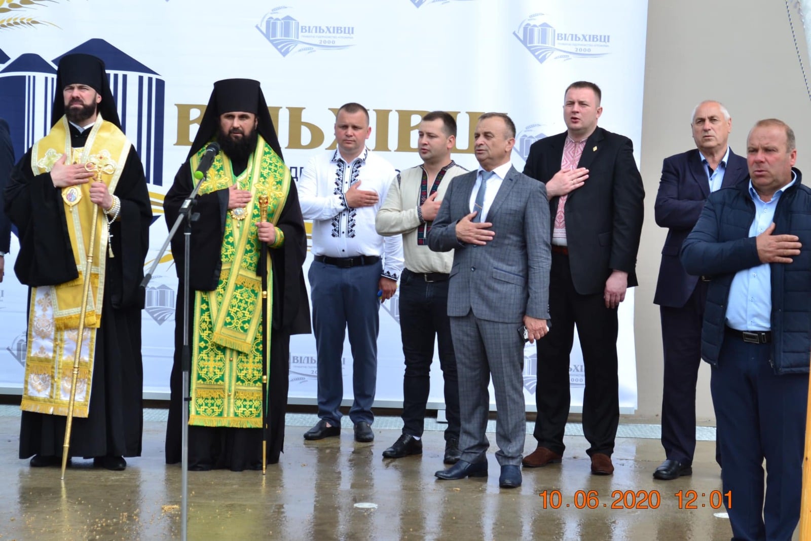 “Вільхівці – 2025”: викладена на папері та писана мозолями історія агропідприємства і села (ФОТО) 6 5f696310 937c 4b15 8365 f24fd47cd836